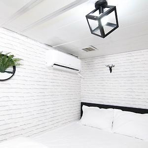 Double Room No Window